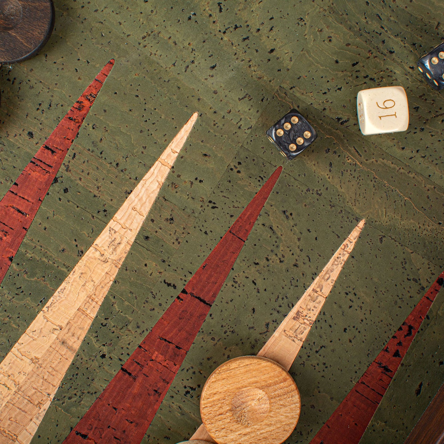 Premium Handcrafted Green Natural Cork Backgammon Set with Oak Wood Checkers - Premium Backgammon from MANOPOULOS Chess & Backgammon - Just €118! Shop now at MANOPOULOS Chess & Backgammon
