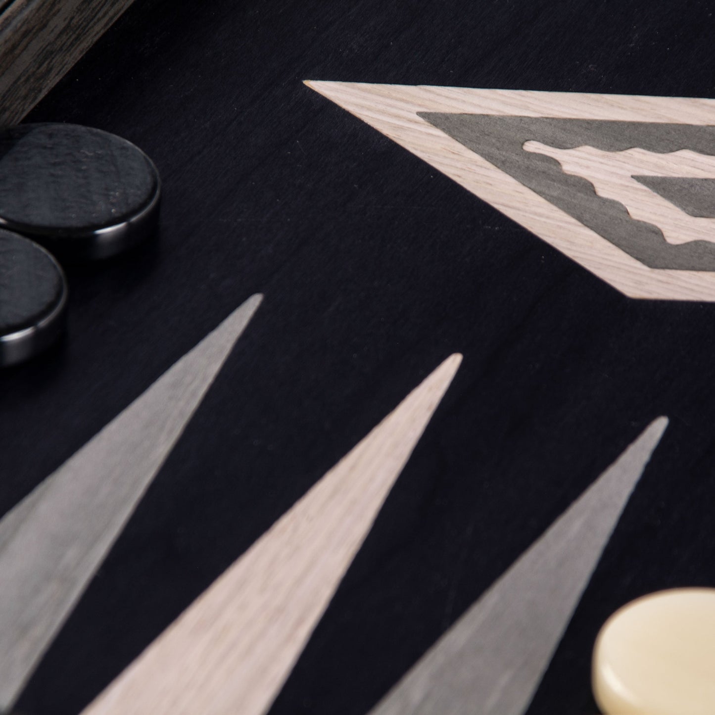 Premium Handcrafted Pearly Grey Vavona Backgammon Set - Premium Backgammon from MANOPOULOS Chess & Backgammon - Just €144! Shop now at MANOPOULOS Chess & Backgammon