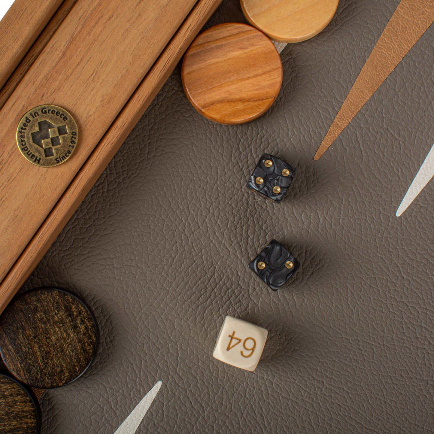 Premium Handcrafted Snake Tote in Grey and Beige Leather Backgammon Set - Premium Backgammon from MANOPOULOS Chess & Backgammon - Just €519! Shop now at MANOPOULOS Chess & Backgammon