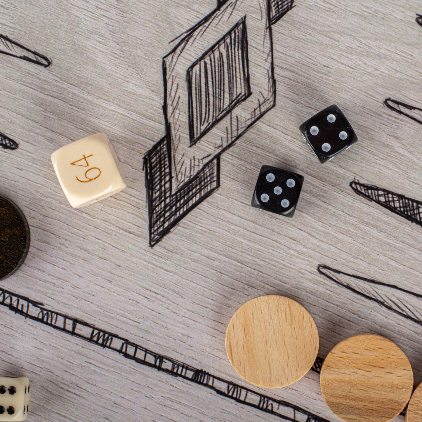 FREEHAND DRAWING SKETCH - 4 in 1 Combo Game - Chess/Backgammon/Ludo/Snakes