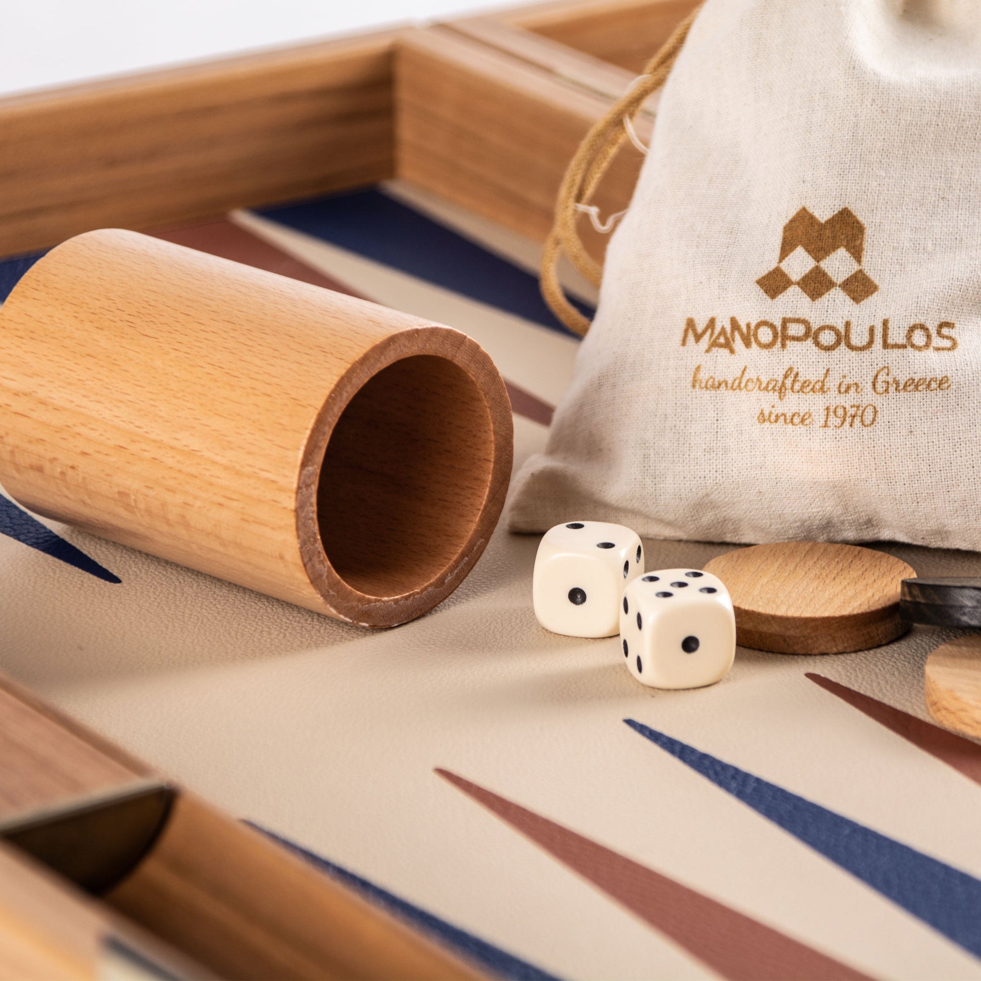 Premium Leatherette Champagne Beige Backgammon Set - Premium Backgammon from MANOPOULOS Chess & Backgammon - Just €175! Shop now at MANOPOULOS Chess & Backgammon