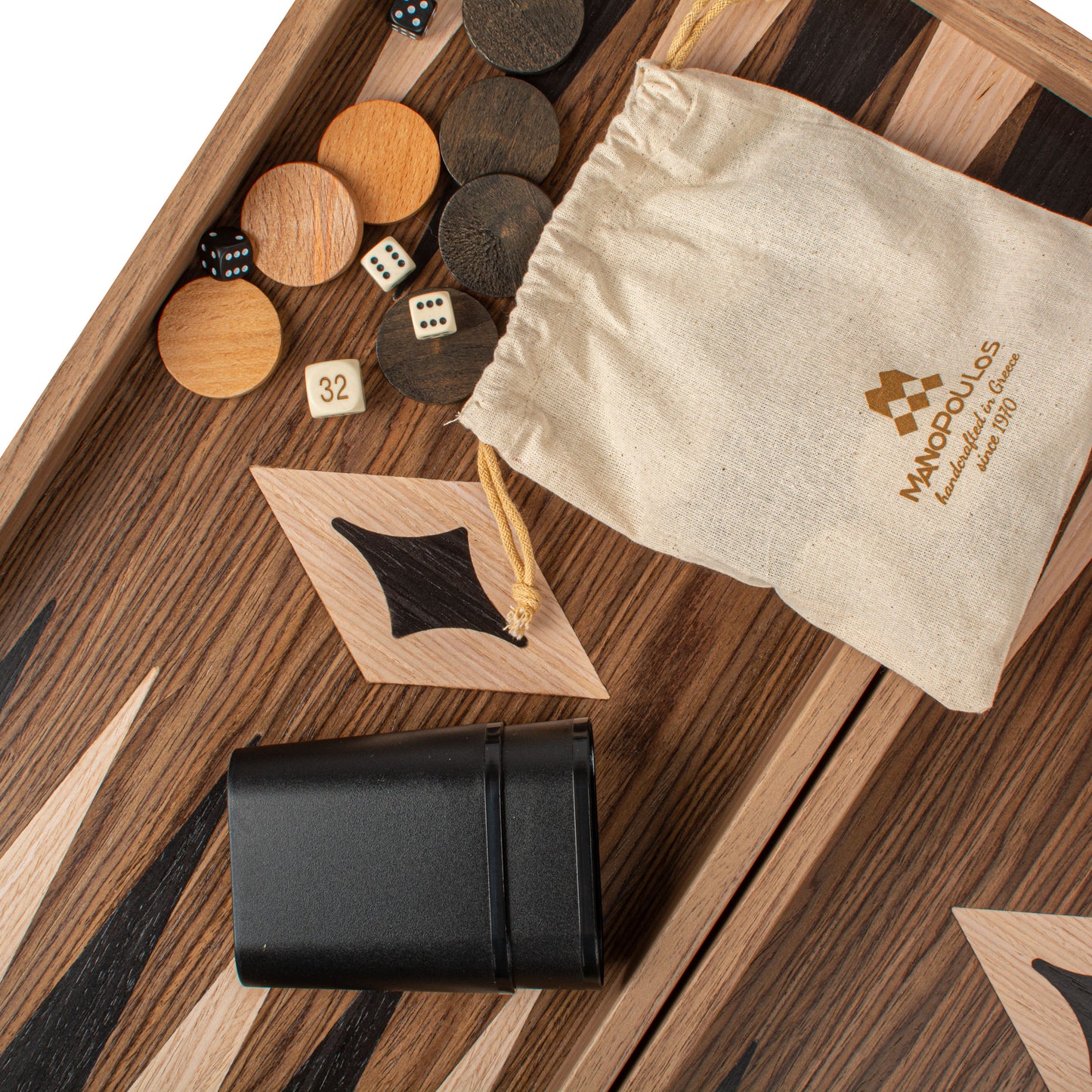 Handcrafted American Walnut Backgammon Set - Elegant Marquetry Design